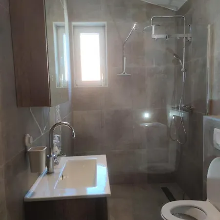 Apartment Royal Lux Mastrinka